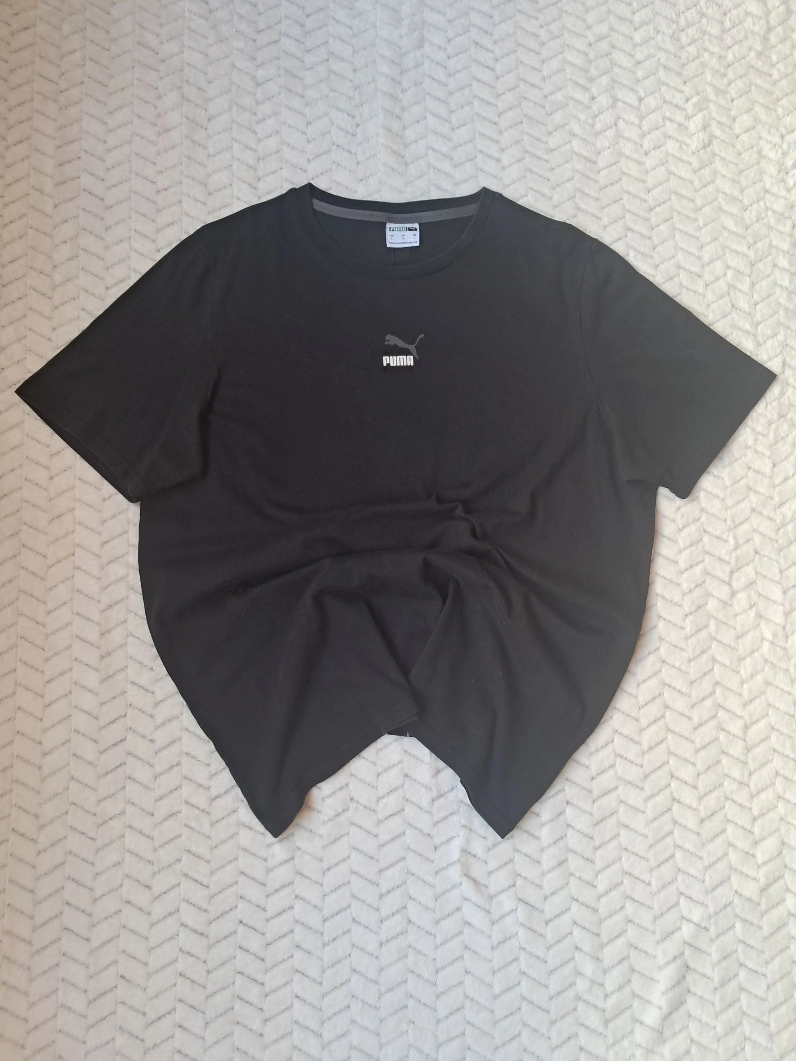 Camiseta Puma Essentials - Negro